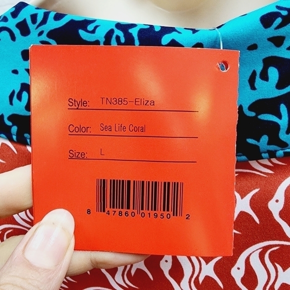 Tracy Negoshian Shift Dress - Picture 7 of 8